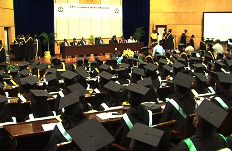 presidente nyusi aconhelha graduados iscisa