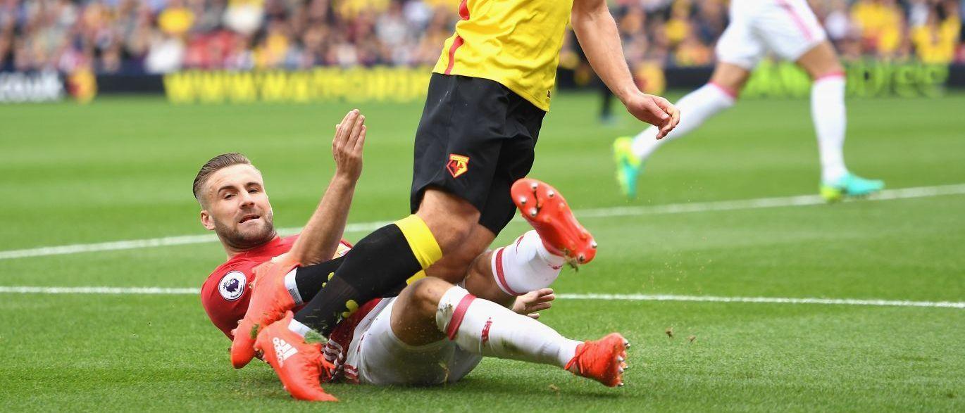 Luke Shaw disposto a ‘sacrificar-se’ para convencer Mourinho