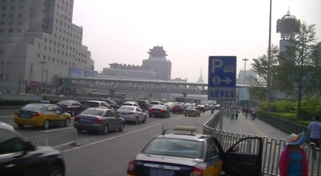 Transformação na China De maior número utente de bicicletas para maior mercado automobilístico do mundo.jpg