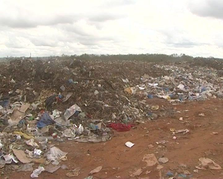 Munícipes de Chimoio com saúde em perigo devido a lixeira municipal