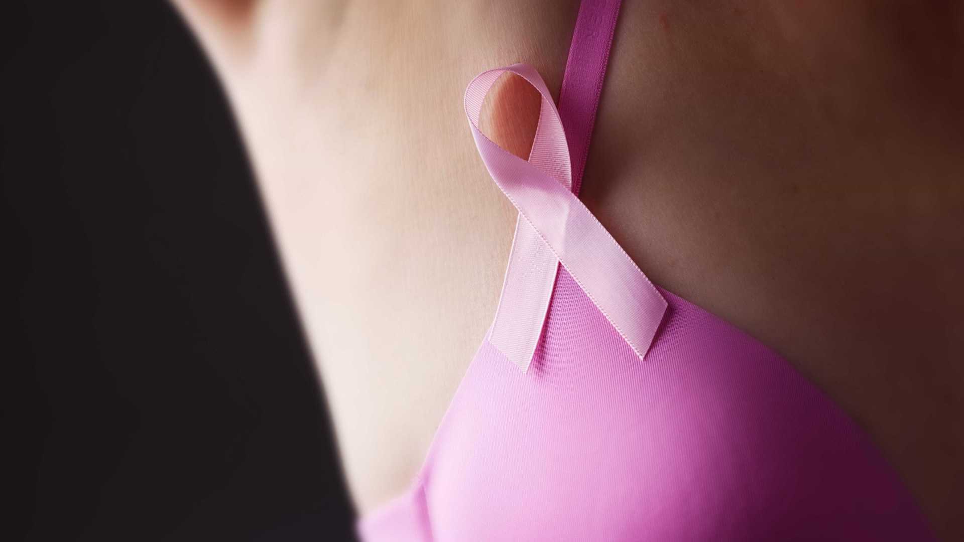 Há mais de 100 genes relacionados com o cancro da mama