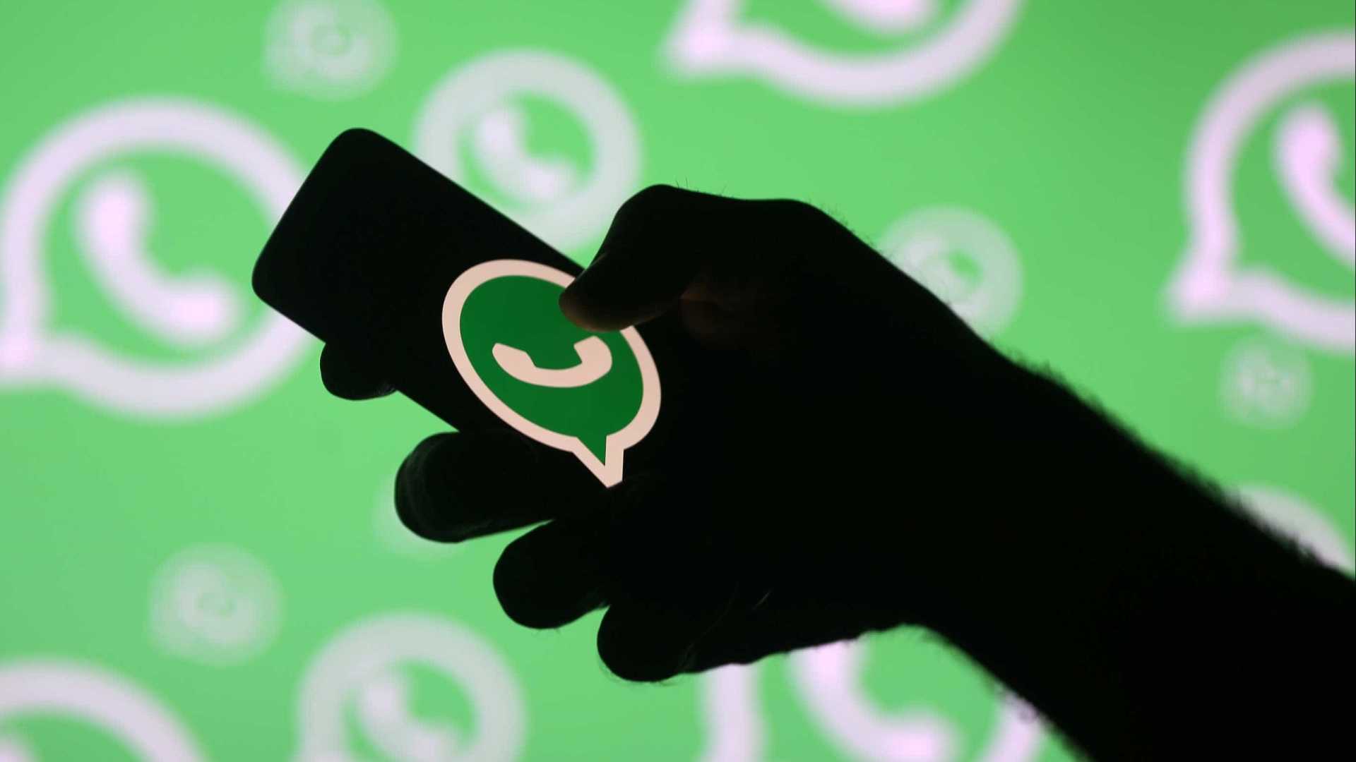 WhatsApp vai passar a notificar mensagens reenviadas