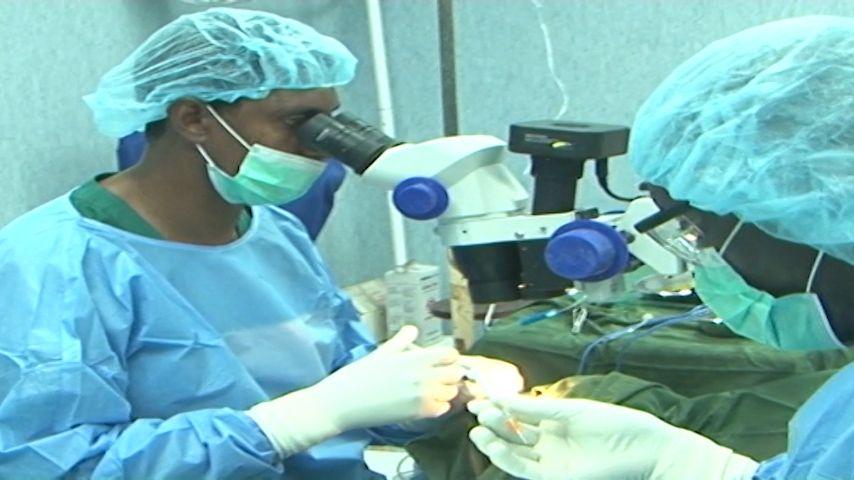 Mais de duzentos e cinquenta pacientes livres de catarata
