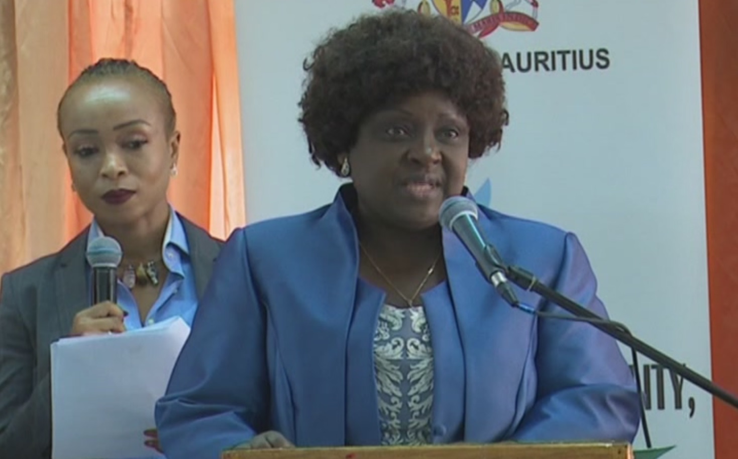 Esposa do Presidente da República: Isaura Nyusi defende equidade de género para o desenvolvimento de África