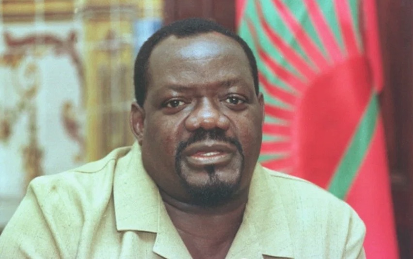Jonas Savimbi vai ter funeral condigno, 16 anos depois da morte