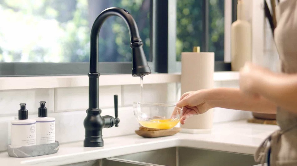Torneira inteligente é a novidade que vai querer para a cozinha em 2020