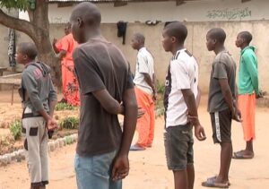 Prevenção COVID-19 nas cadeias: Reclusos pedem clemência para beneficiarem de liberdade condicional