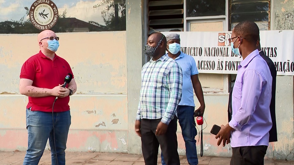 Jornalistas de Inhambane lançam campanha de solidariedade em apoio às vítimas do terrorismo