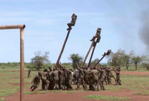 PR Nyusi: “ Sargentos são responsáveis pela implementação Política Nacional da Defesa”