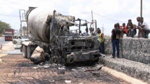 2 Pessoas morrem carbonizadas e 1 fica ferida em Nacala Porto, em Nampula