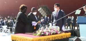 Plataforma Flutuante LNG: PR diz que momento simboliza início de uma nova era na história do país