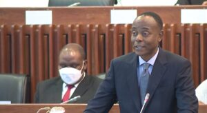 Ministro Machatine explica importância das portagens ao Parlamento