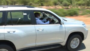Filipe Nyusi estreia Estrada Caniçado-Mapai em Gaza, abordo de Toyota Prado