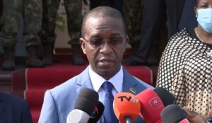 Ministro da Defesa anuncia assalto à base-sede de Ibn Omar em Cabo Delgado