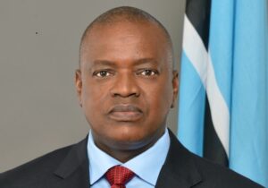 Presidente do Botswana, Mokgweetsi Masisi, testa positivo para a Covid-19