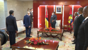 Fundação  Aga Khan reforça apoio nas áreas de educação,  saúde e agricultura