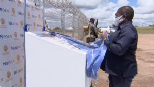 PR Nyusi inaugura Central Solar de Metoro