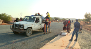 Transporte entre Mueda e Negomano: Passageiros pagam mil Meticais numa distância de 170 Km