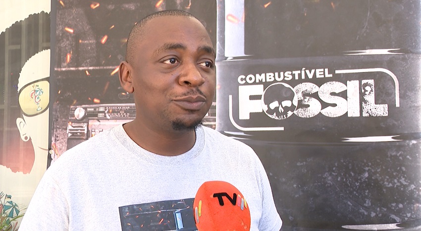 Músico Stélio Manhique lança álbum “Combustível Fóssil”