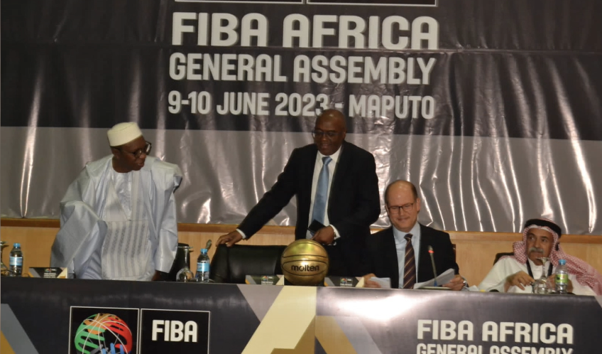 Aníbel Manave renova mandato como presidente da FIBA -África
