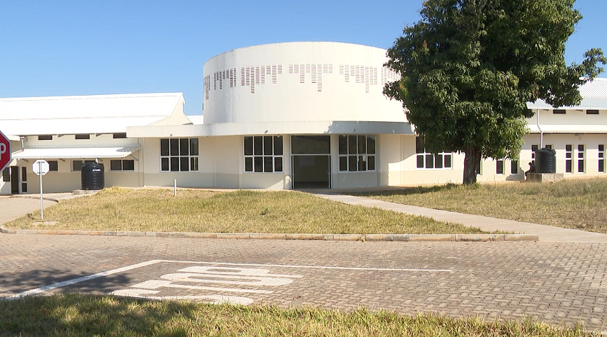 Hospital Distrital da Macia já tem equipamento médico