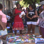 Arranque do ano lectivo : Movimento notório de procura de material escolar na cidade de Maputo