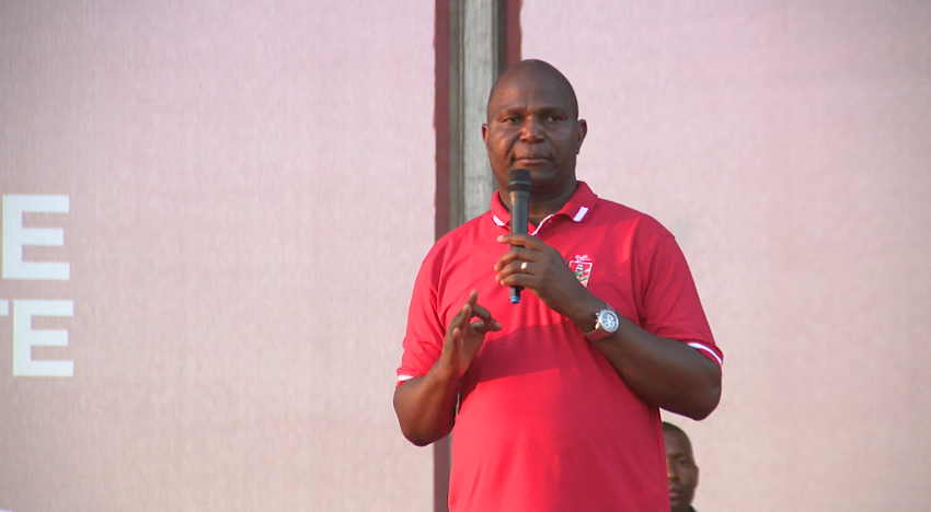 Daniel Chapo em Sofala:Candidato presidencial da Frelimo promete farmas em Marínguè