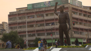 Bairro do Alto Maé: Estátua de Eduardo Mondlane tornou-se atracção turística