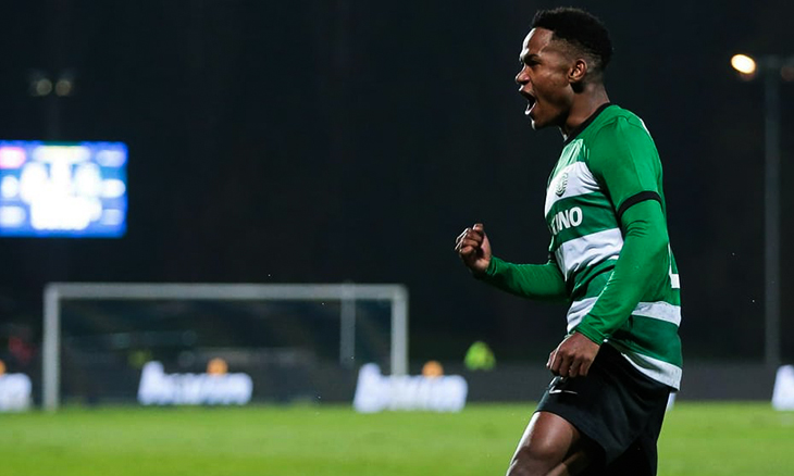 I Liga Portuguesa de Futebol: Geny Catamo dá vitória ao Sporting no dérbi com Benfica (1-0)