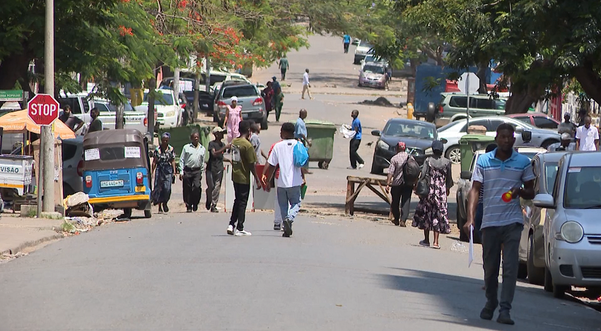 Manifestações na Cidade de Maputo:Cidadãos entrevistados mostram-se saturados pelos protestos